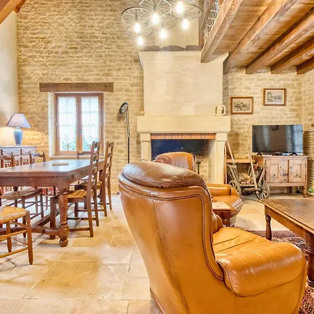 Charmante Maison Avec Piscine