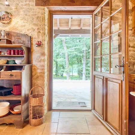 Charmante Maison Avec Piscine Nyaraló *