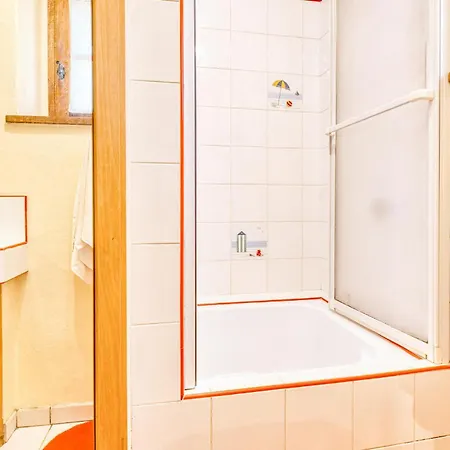 Charmante Maison Avec Piscine