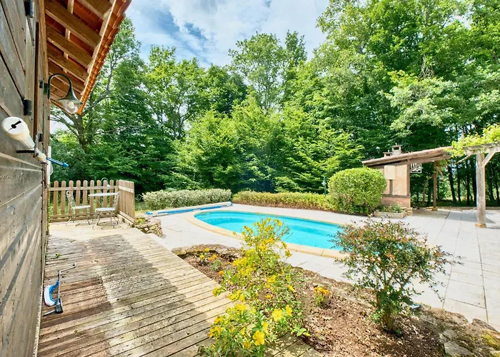 Semesterbostad Charmante Maison Avec Piscine