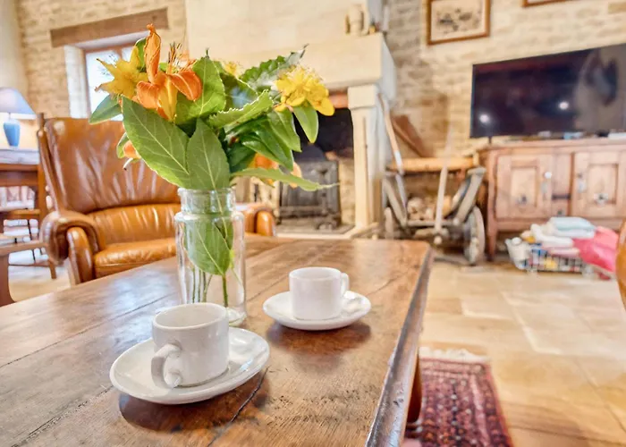 Charmante Maison Avec Piscine